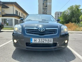 Toyota Avensis Седан, снимка 9