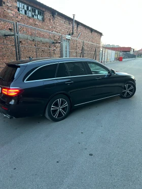 Mercedes-Benz E 220, снимка 3