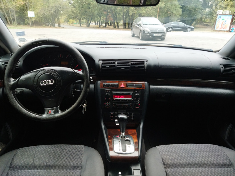 Audi A4 2.5 TDI 
