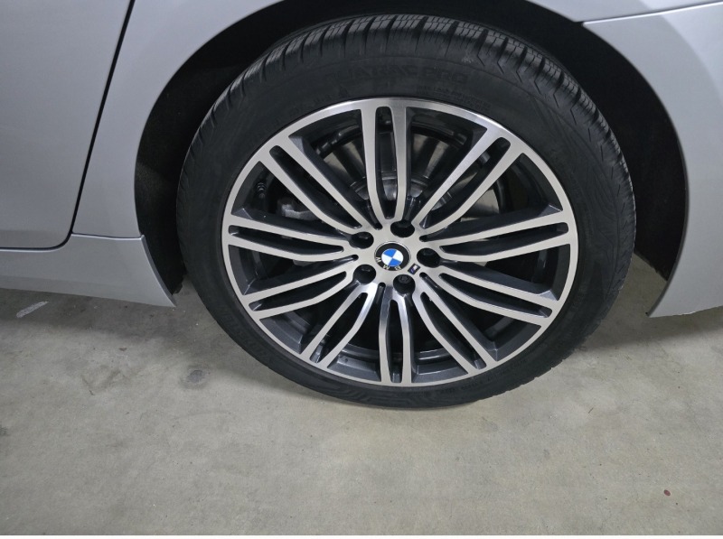 BMW 530 530 D  Luxury Line LED Гаранция FACELIFT , снимка 10 - Автомобили и джипове - 46211785