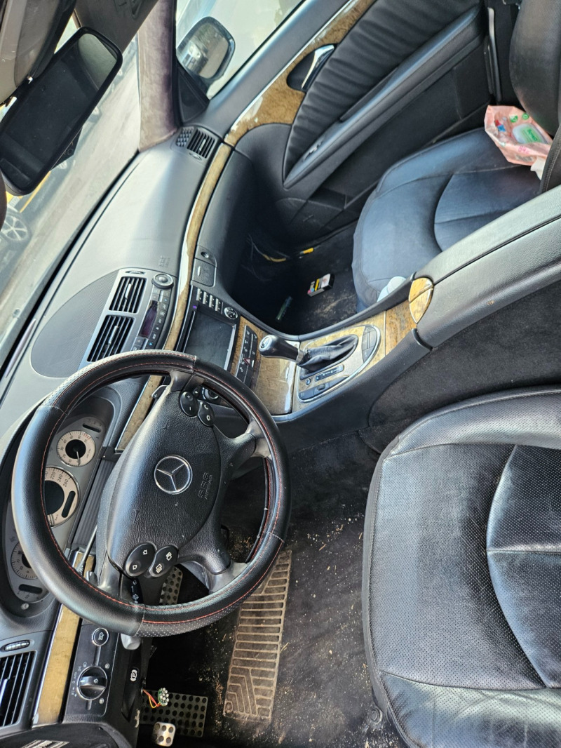 Mercedes-Benz E 500 388к.с  ГАЗ , Бартер Лизинг, снимка 5 - Автомобили и джипове - 46401434