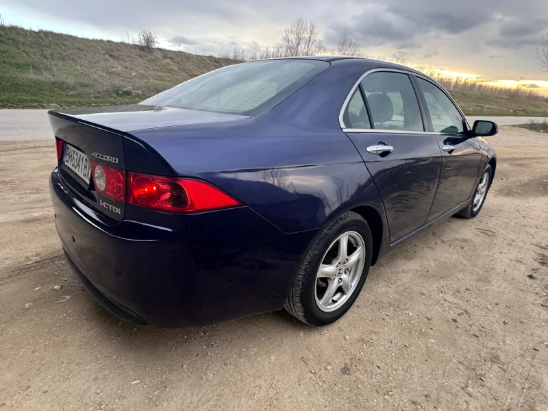 Honda Accord, снимка 4 - Автомобили и джипове - 49503646