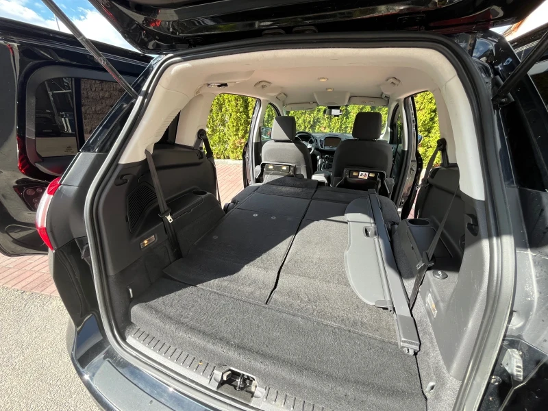 Ford Grand C-Max 1.0 ecoboost, снимка 13 - Автомобили и джипове - 52107360
