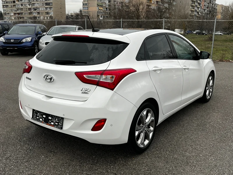 Hyundai I30 1.6CRDI * Автомат* * Панорама* , снимка 5 - Автомобили и джипове - 53054793