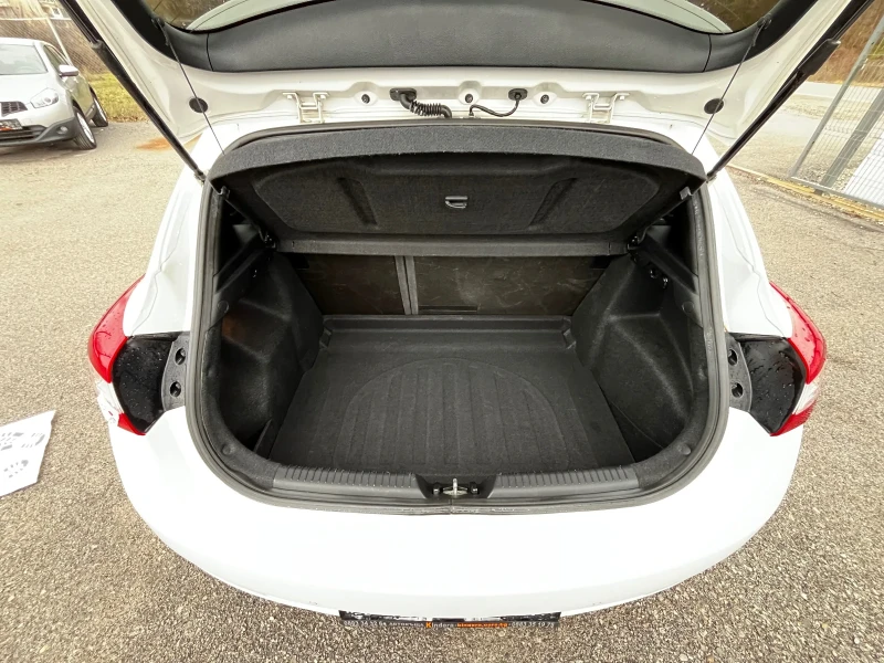 Hyundai I30 1.6CRDI * Автомат* * Панорама* , снимка 14 - Автомобили и джипове - 53054793