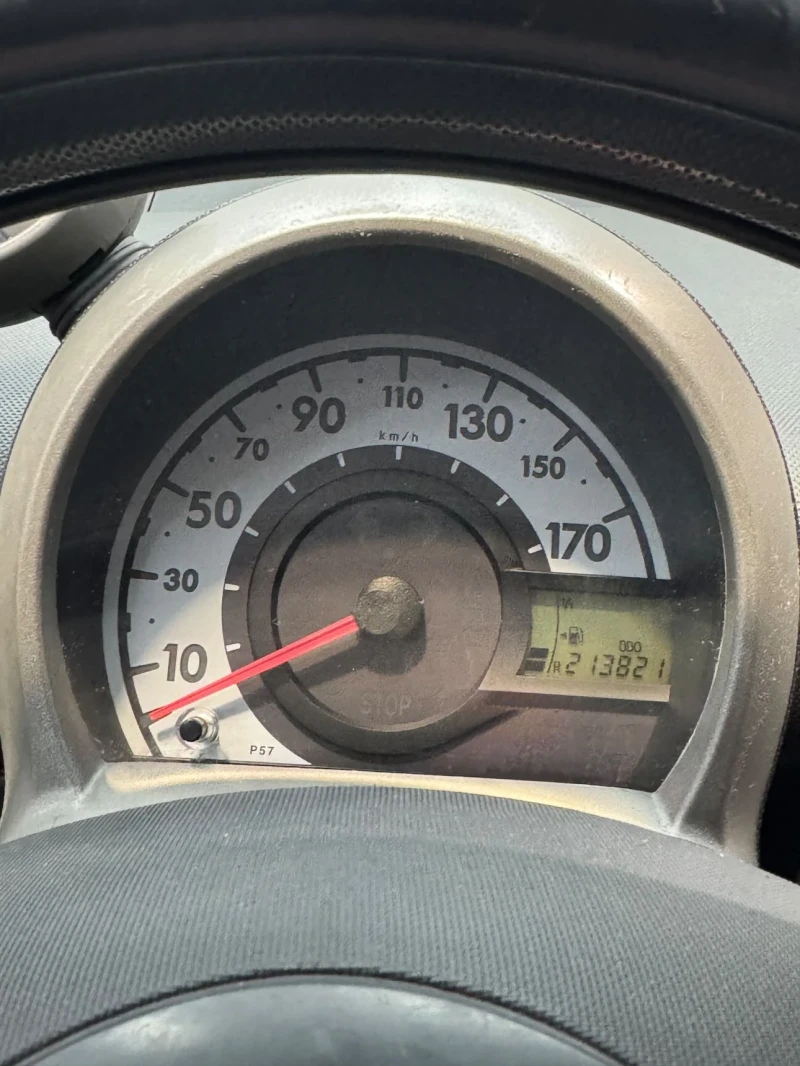 Citroen C1, снимка 12 - Автомобили и джипове - 53208374