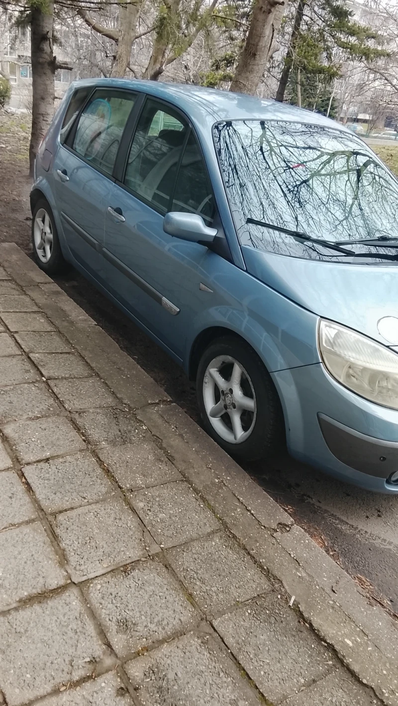 Renault Scenic, снимка 4 - Автомобили и джипове - 53442212