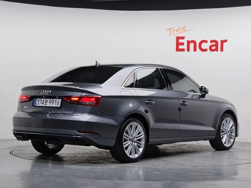 Audi A3 2.0 TFSI, снимка 2 - Автомобили и джипове - 54139666