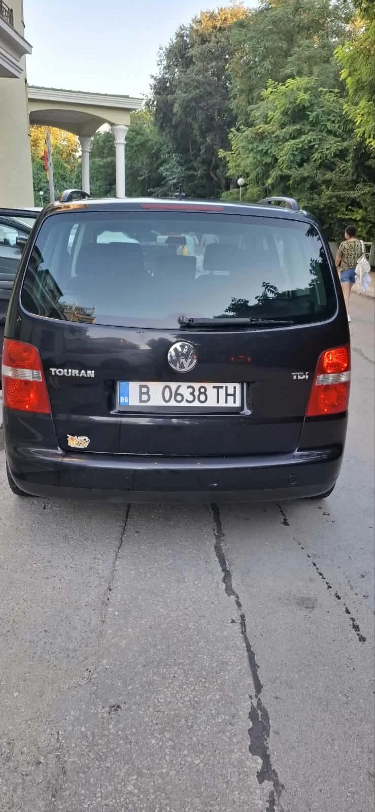 VW Touran 1.9 TDI 105HP, снимка 4 - Автомобили и джипове - 55896761