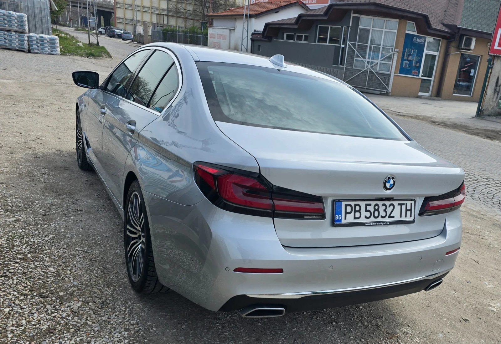 BMW 530 530 D  Luxury Line LED Гаранция FACELIFT  - изображение 3