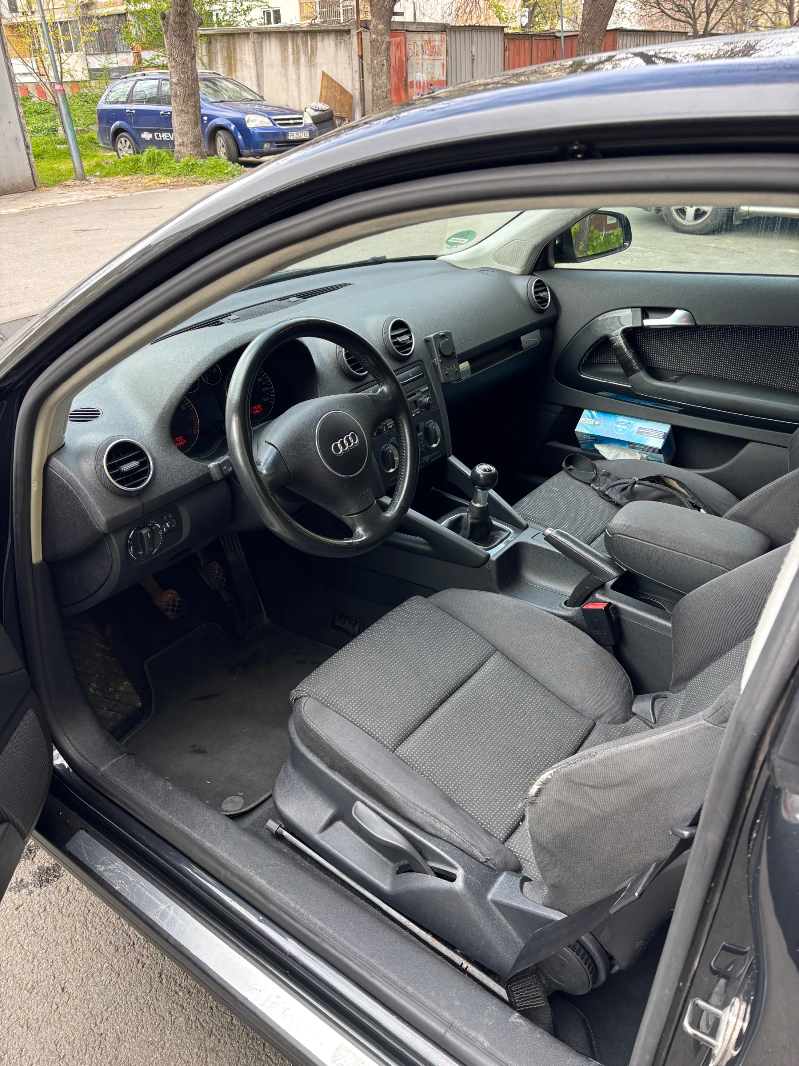 Audi A3 2.0 FSI - изображение 9