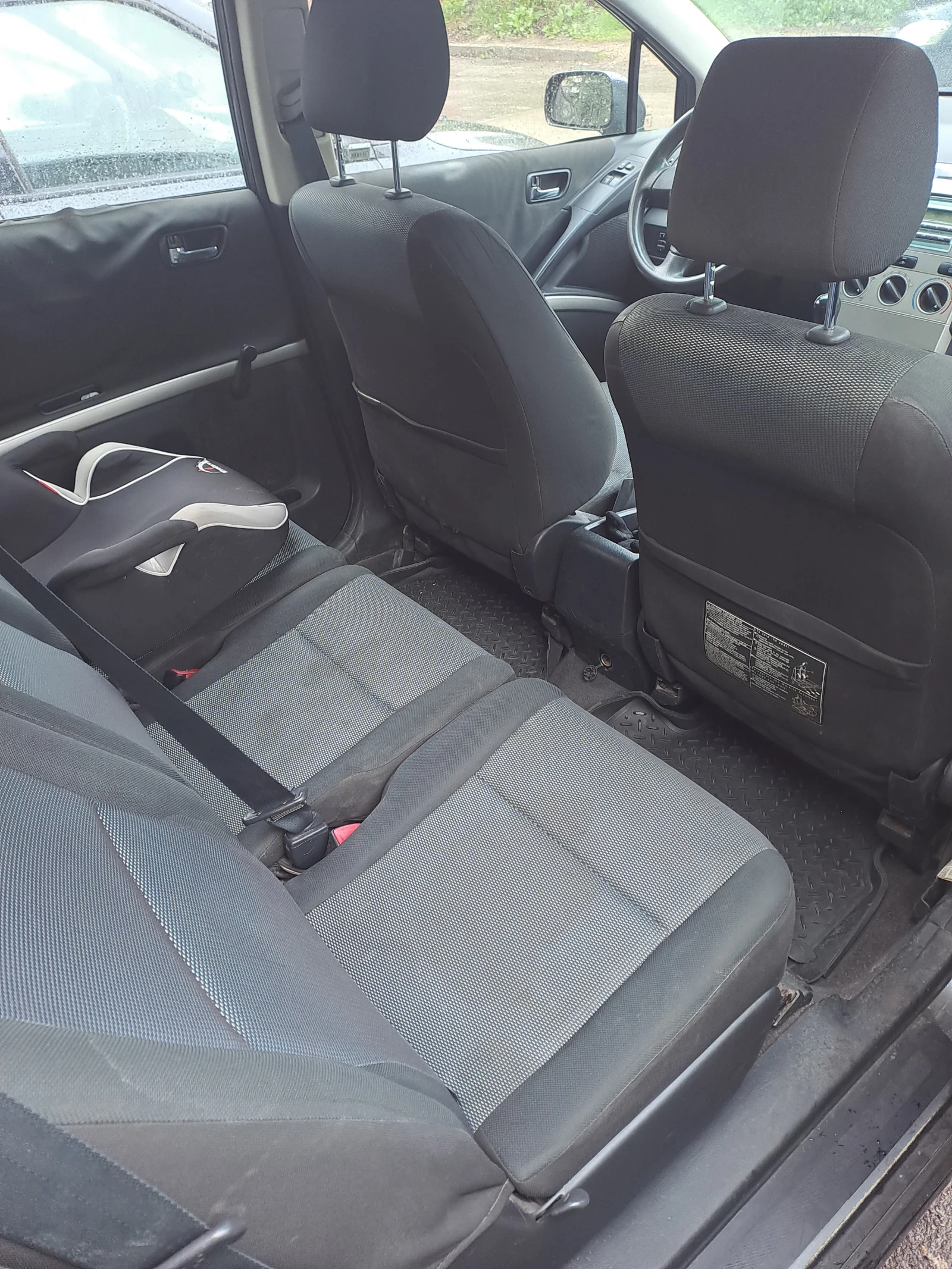 Toyota Corolla verso  - изображение 6