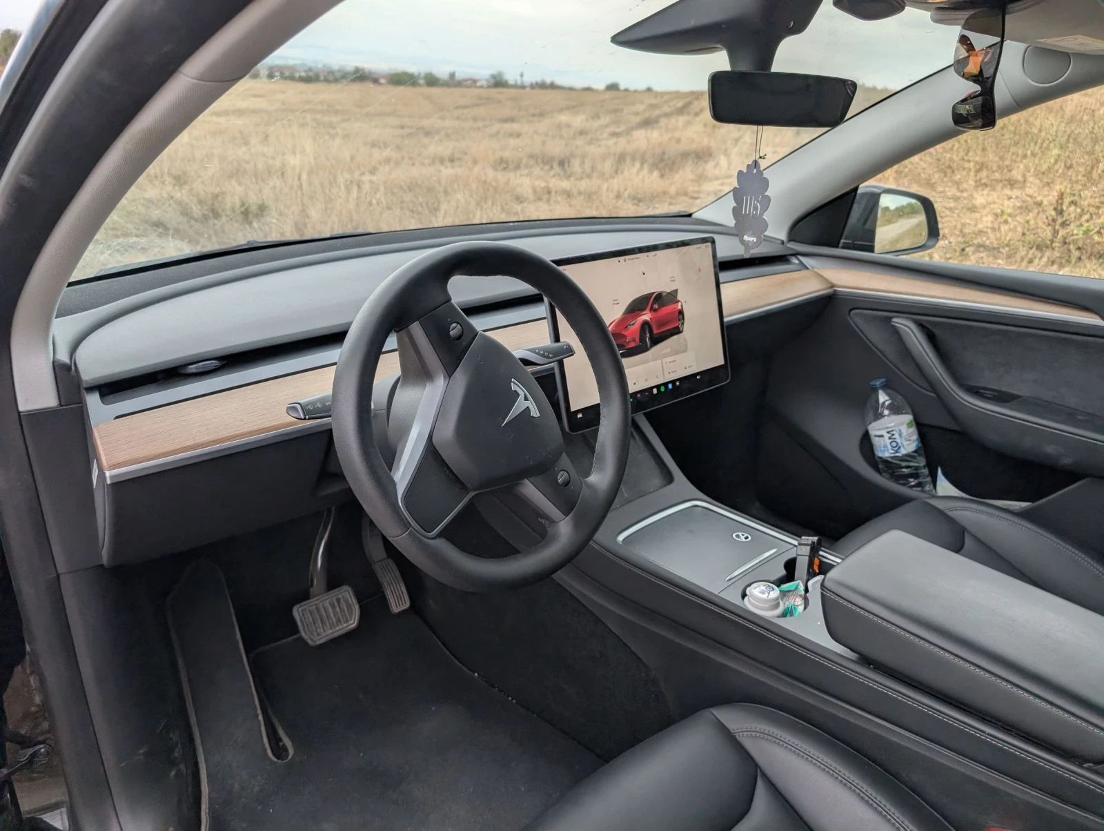 Tesla Model Y LR AWD - изображение 5