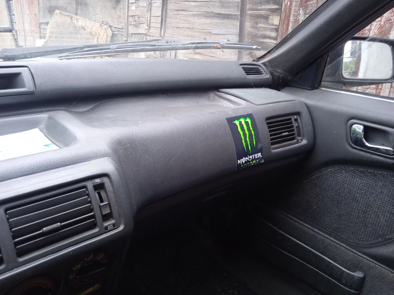 Mitsubishi Galant GLSi 1.8i - изображение 10