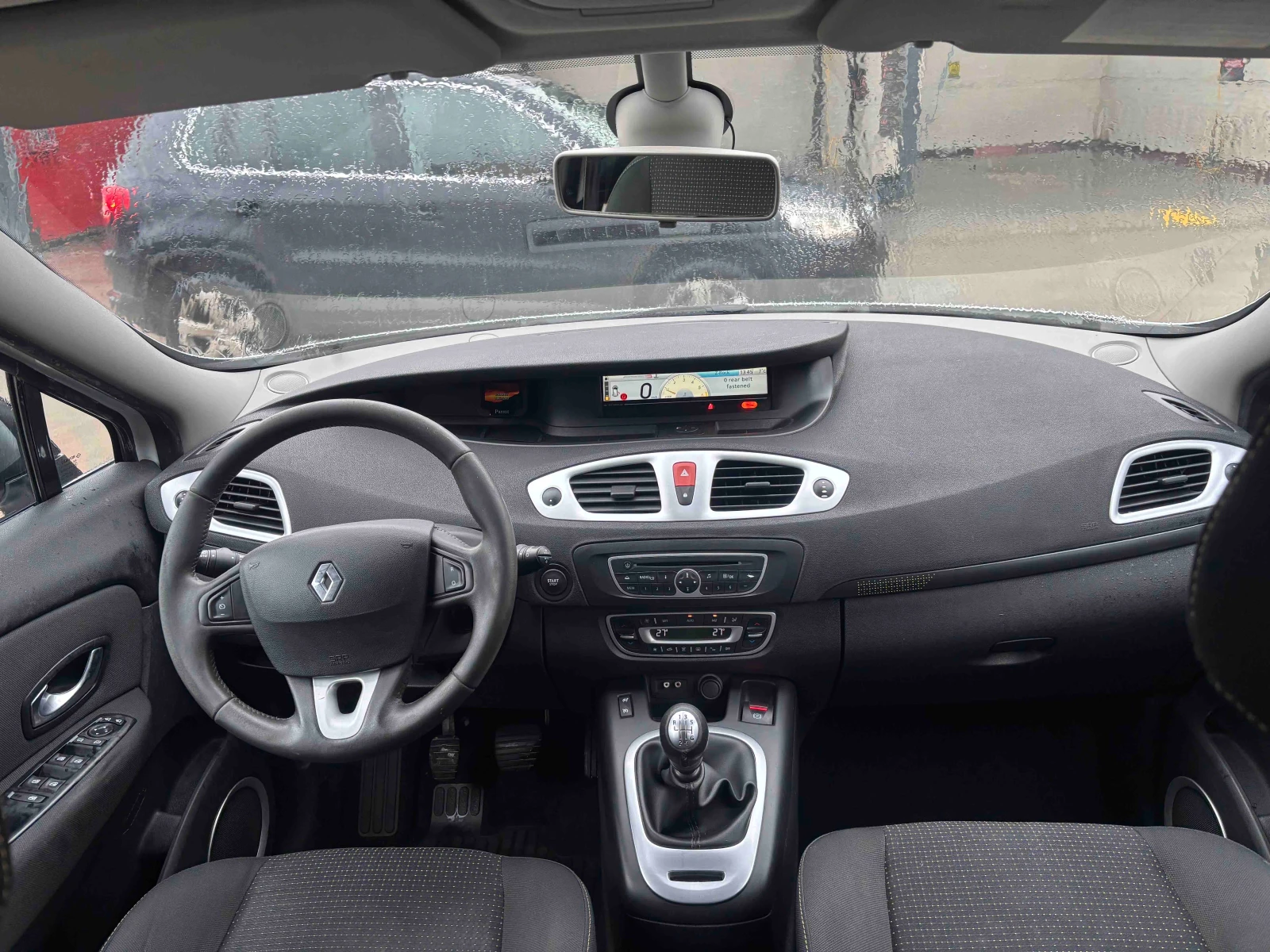 Renault Scenic 1.9DCI - изображение 6