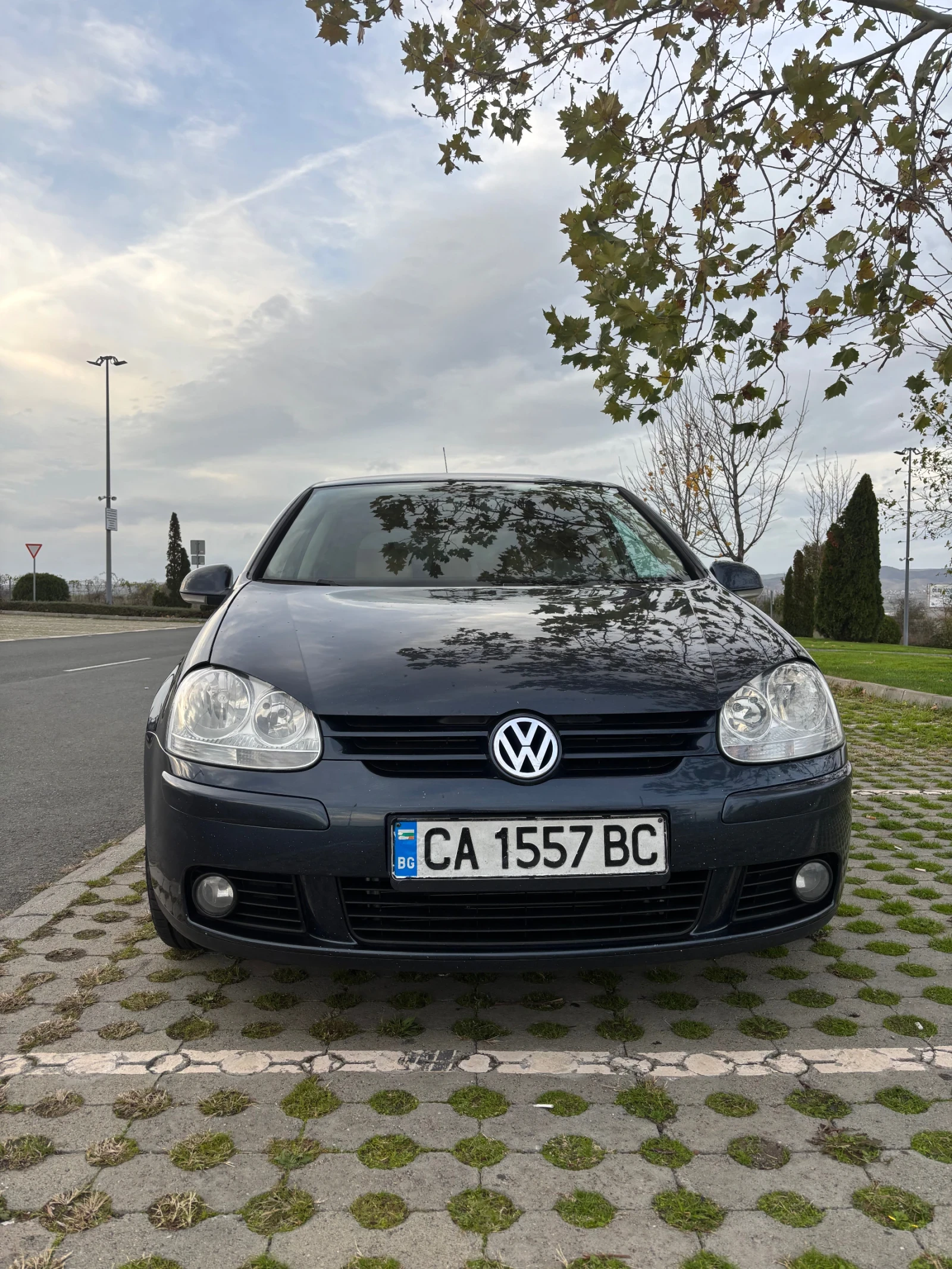 VW Golf 1.9TDI 6ск., снимка 3 - Автомобили и джипове - 53734096