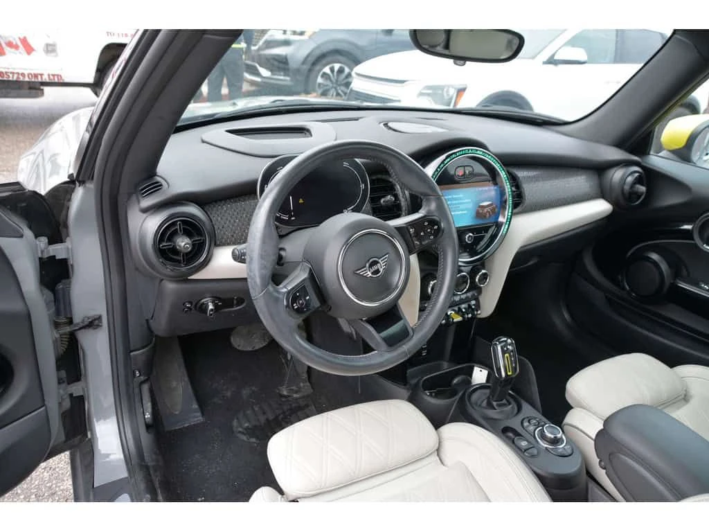 Mini Cooper Electric * Фиксирана цена до БГ * Един собственик , снимка 9 - Автомобили и джипове - 53820245