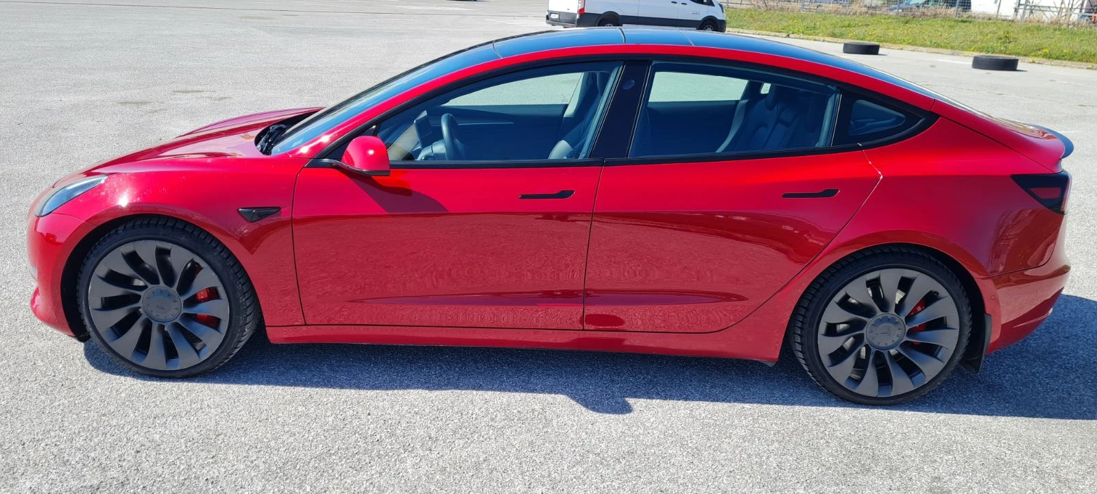 Tesla Model 3 перформънс, снимка 5 - Автомобили и джипове - 53847123