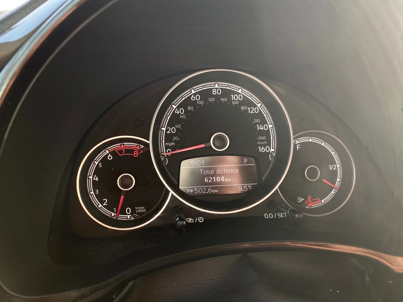 VW New beetle, снимка 9 - Автомобили и джипове - 54032628