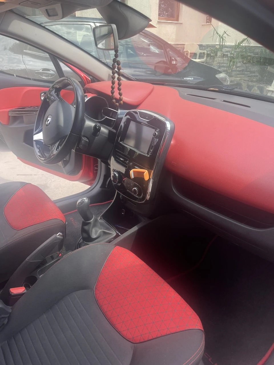 Renault Clio, снимка 6 - Автомобили и джипове - 54359230