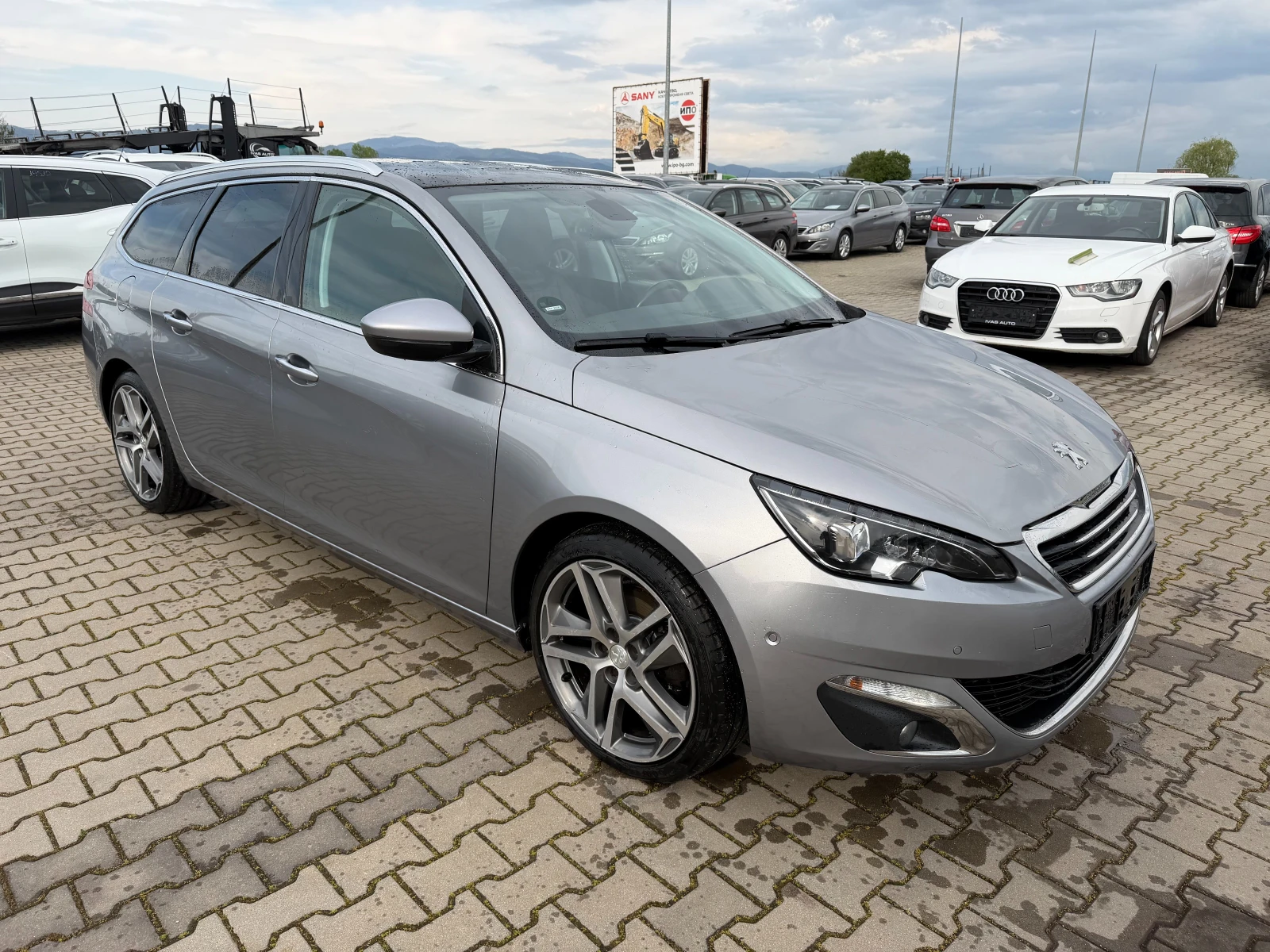 Peugeot 308 2.0HDI Allure PANORAMA/NAVI/KAMERA EURO 6, снимка 4 - Автомобили и джипове - 54366891
