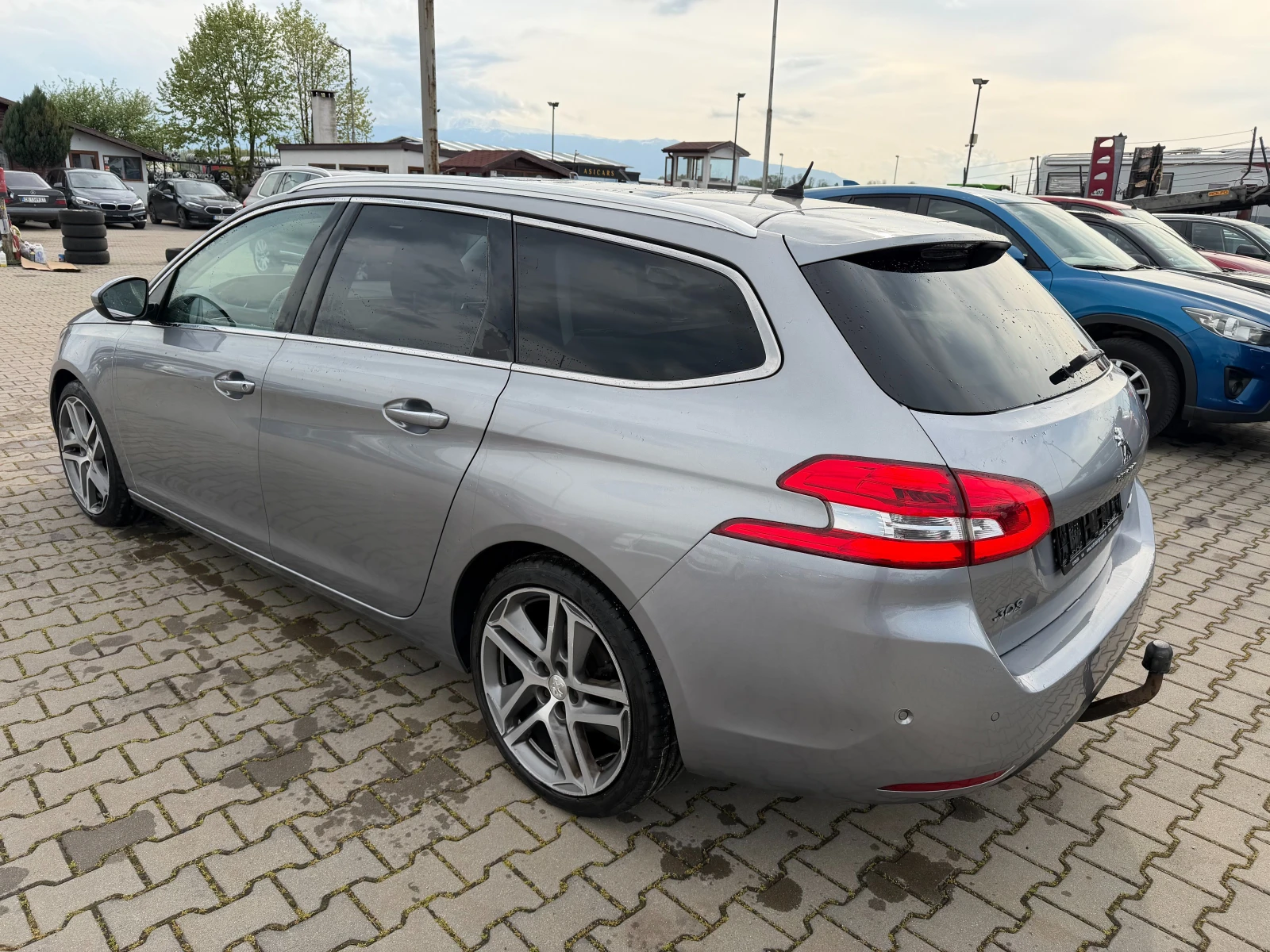 Peugeot 308 2.0HDI Allure PANORAMA/NAVI/KAMERA EURO 6, снимка 8 - Автомобили и джипове - 54366891