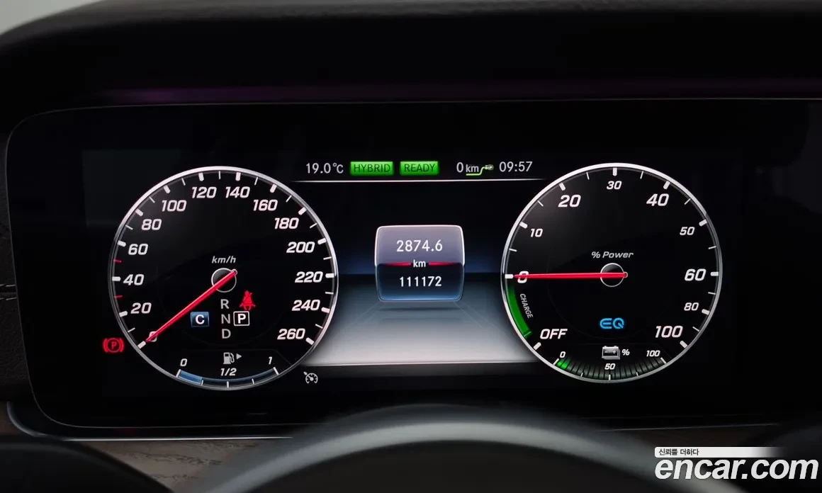 Mercedes-Benz E 300 * BURMESTER * HEAD-UP * 360, снимка 8 - Автомобили и джипове - 54370937
