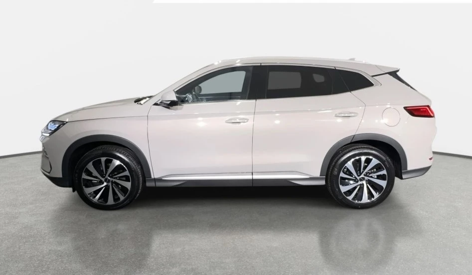 BYD Seal U DM-I 1.5 PHEV Comfort , снимка 3 - Автомобили и джипове - 54712274
