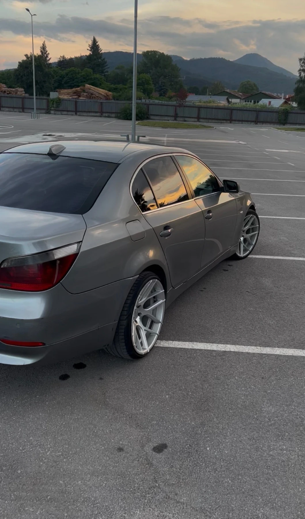 BMW 530, снимка 2 - Автомобили и джипове - 55015183