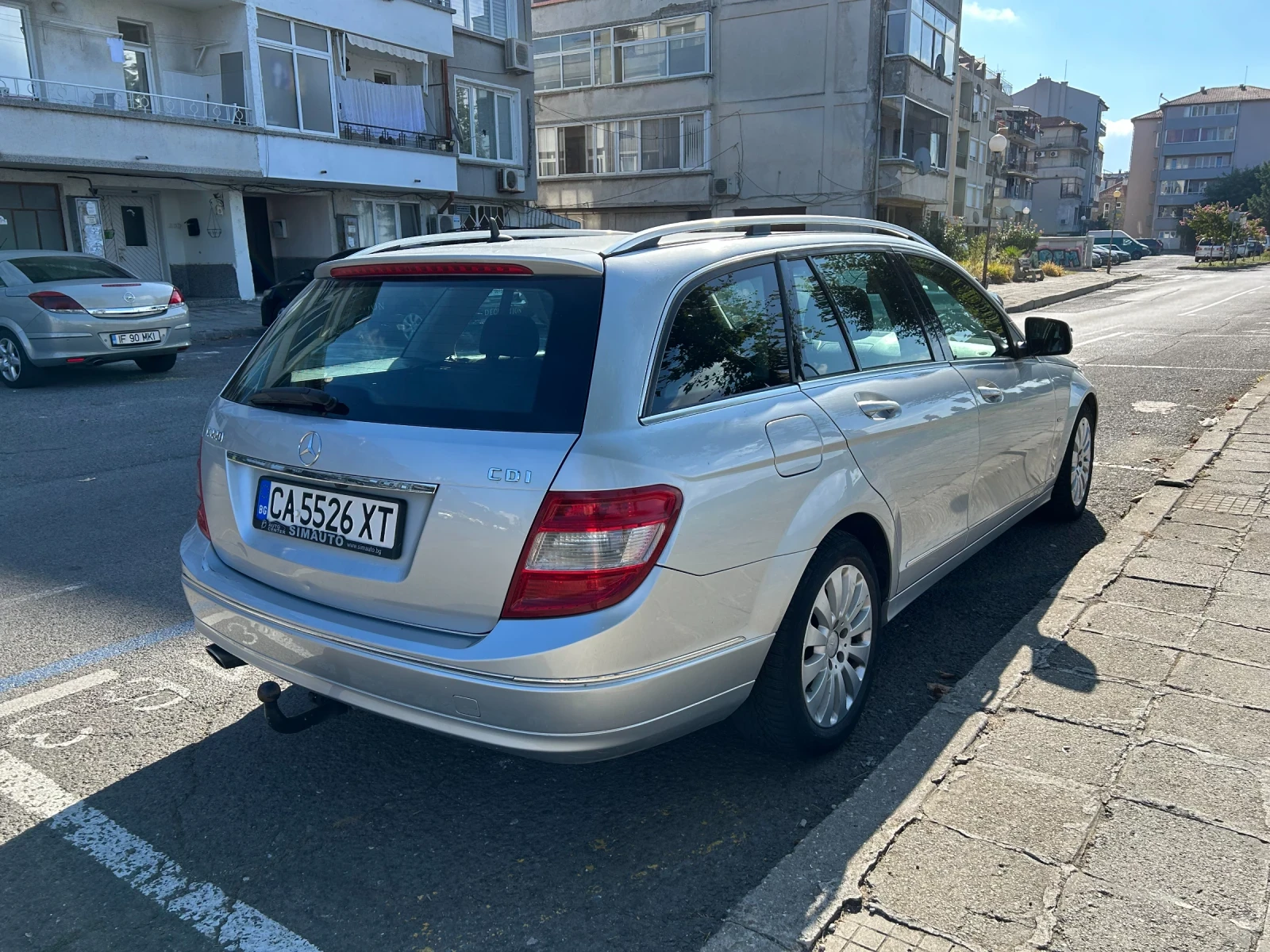 Mercedes-Benz 220, снимка 9 - Автомобили и джипове - 55767535