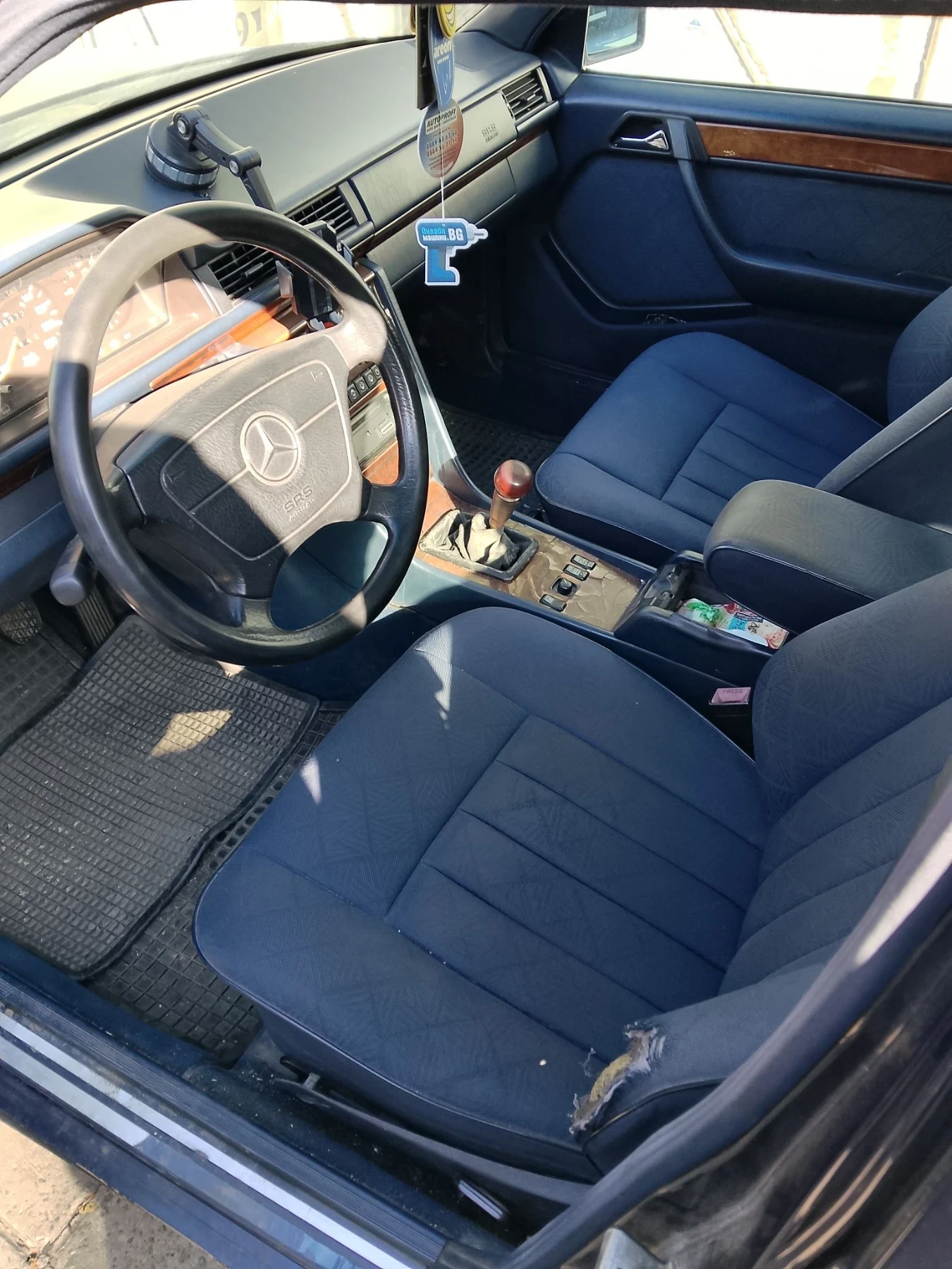 Mercedes-Benz 124 250td, снимка 4 - Автомобили и джипове - 55985543