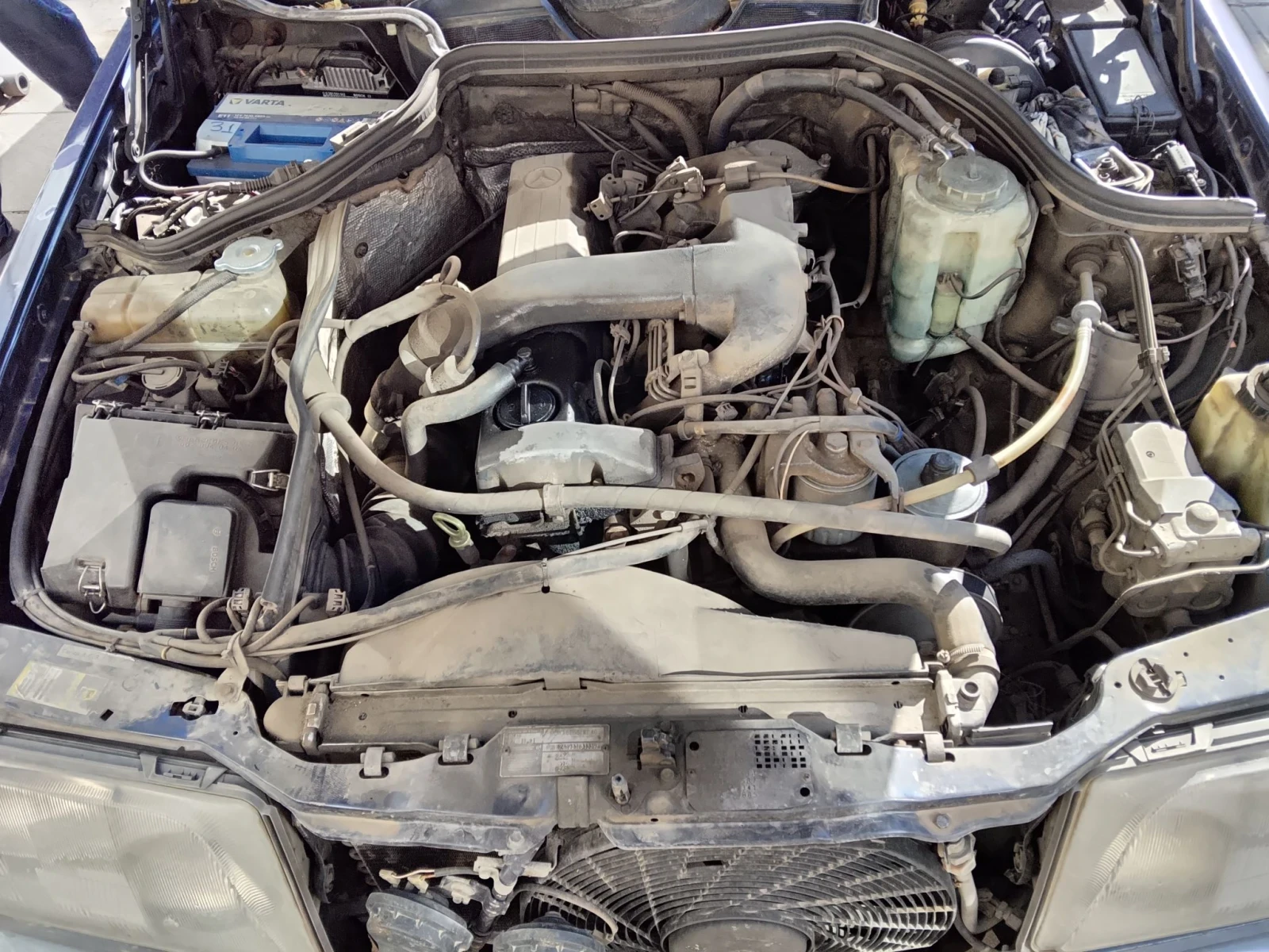 Mercedes-Benz 124 250td, снимка 7 - Автомобили и джипове - 55985543