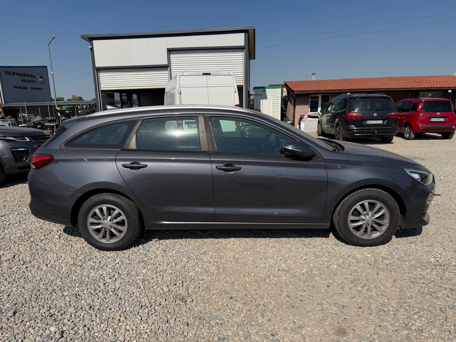 Hyundai I30 1.6D-116PS, снимка 4 - Автомобили и джипове - 56152522