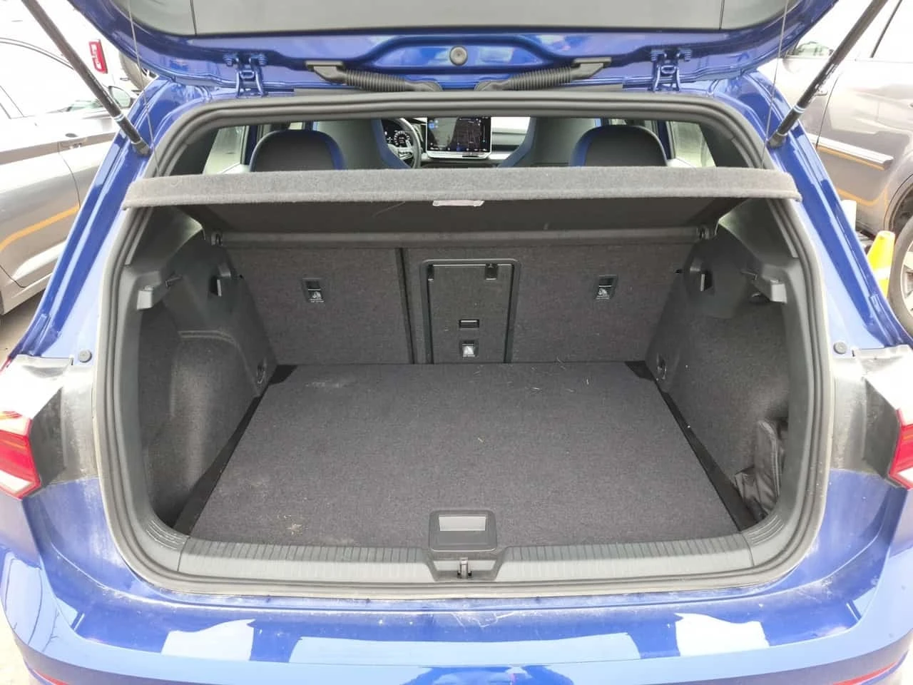 VW Golf * R AKRAPOVIC * CARFAX * ��������� *  | Mobile.bg � ����������� 14