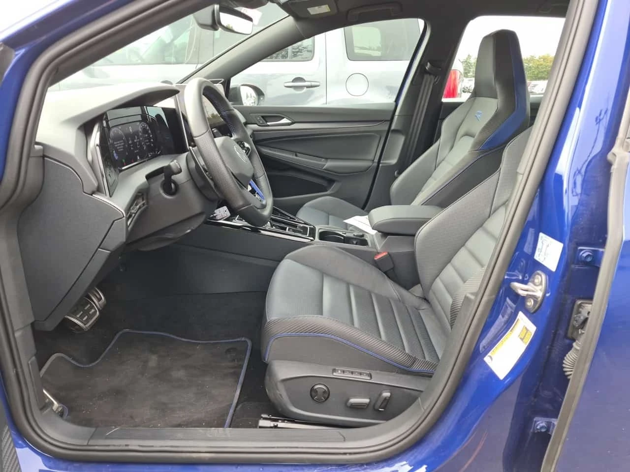 VW Golf * R AKRAPOVIC * CARFAX * ��������� *  | Mobile.bg � ����������� 7