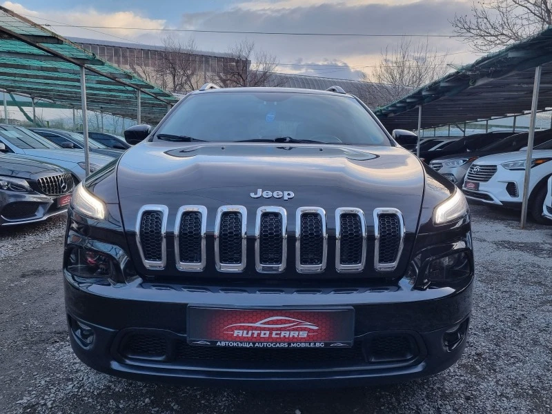 Jeep Cherokee 3.2 V6, снимка 2 - Автомобили и джипове - 43868605