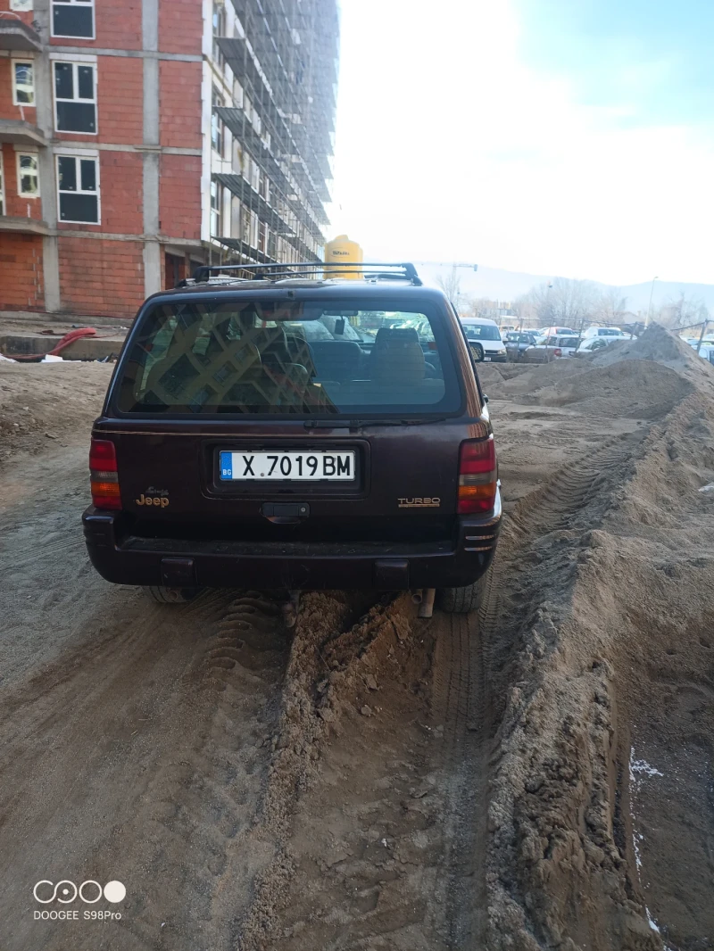 Jeep Grand cherokee, снимка 4 - Автомобили и джипове - 48403313