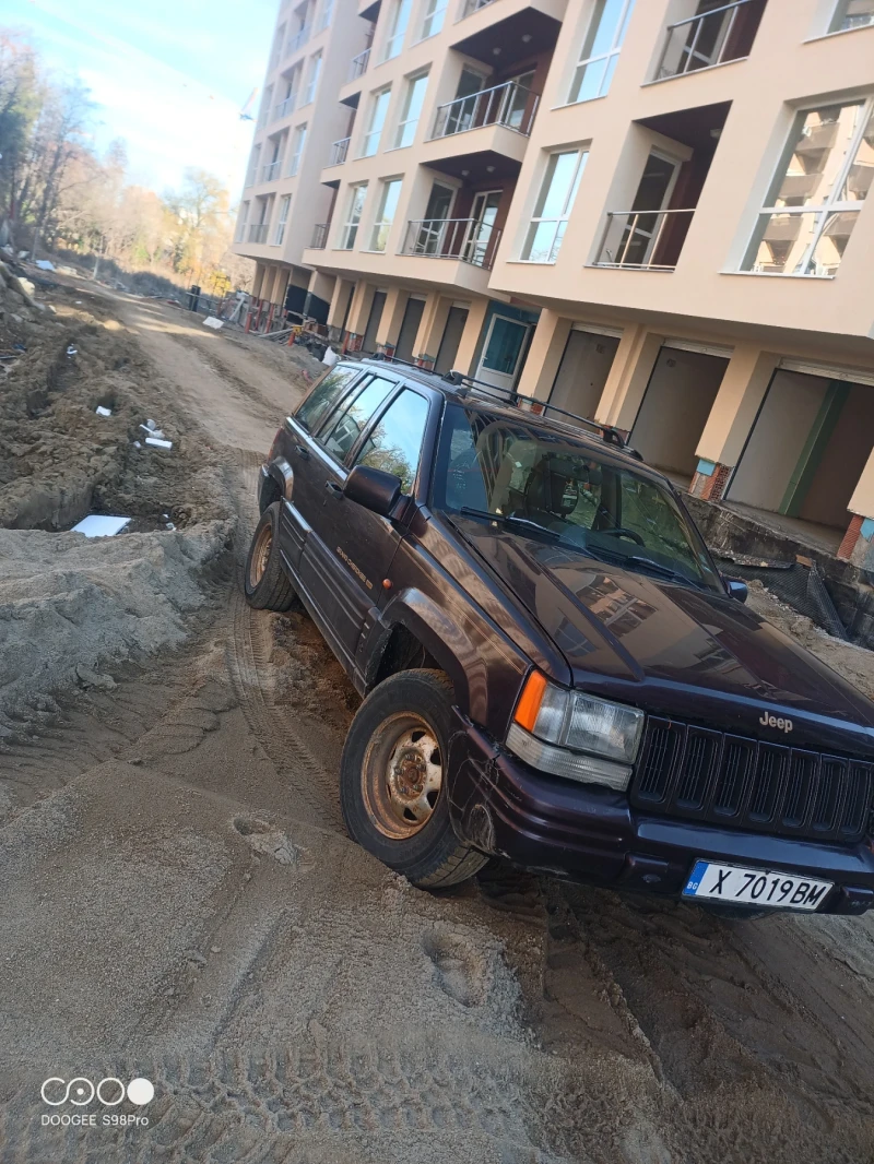 Jeep Grand cherokee, снимка 2 - Автомобили и джипове - 48403313