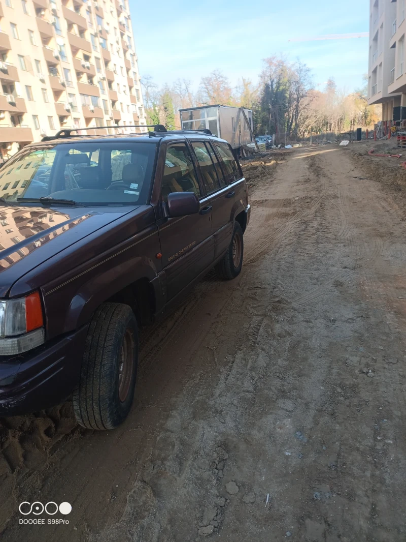 Jeep Grand cherokee, снимка 3 - Автомобили и джипове - 48403313