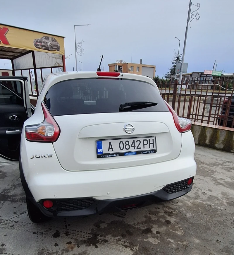 Nissan Juke 1.6 бензин Автоматик, снимка 6 - Автомобили и джипове - 48670837