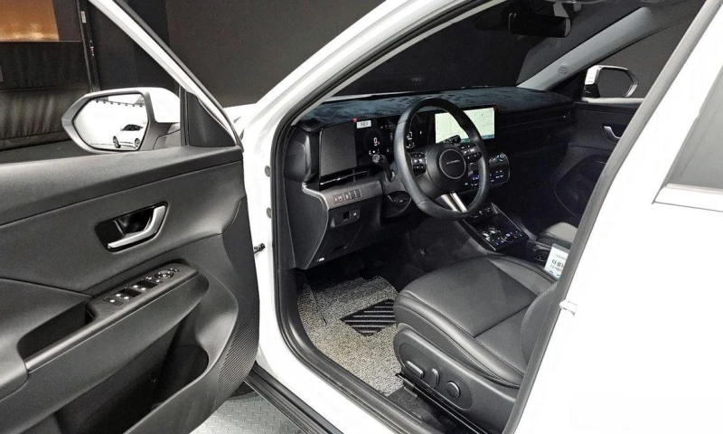 Hyundai Kona Gasoline 1.6 Turbo 2WD Premium, снимка 11 - Автомобили и джипове - 52113245