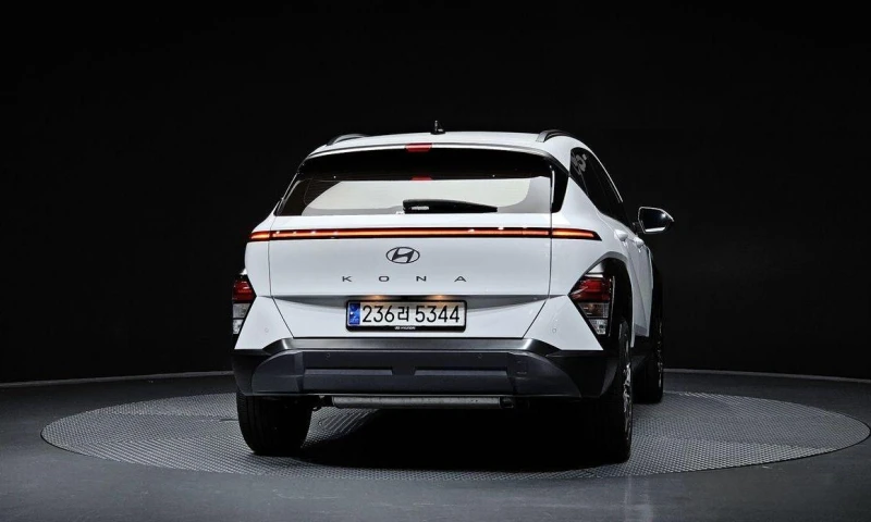 Hyundai Kona Gasoline 1.6 Turbo 2WD Premium, снимка 4 - Автомобили и джипове - 52113245