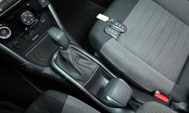 Citroen C3 Aircross, снимка 9 - Автомобили и джипове - 53387379