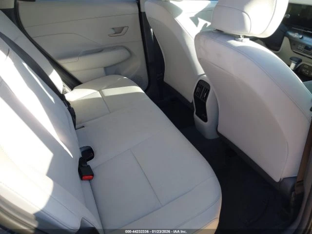 Hyundai Kona SEL, снимка 8 - Автомобили и джипове - 53262647