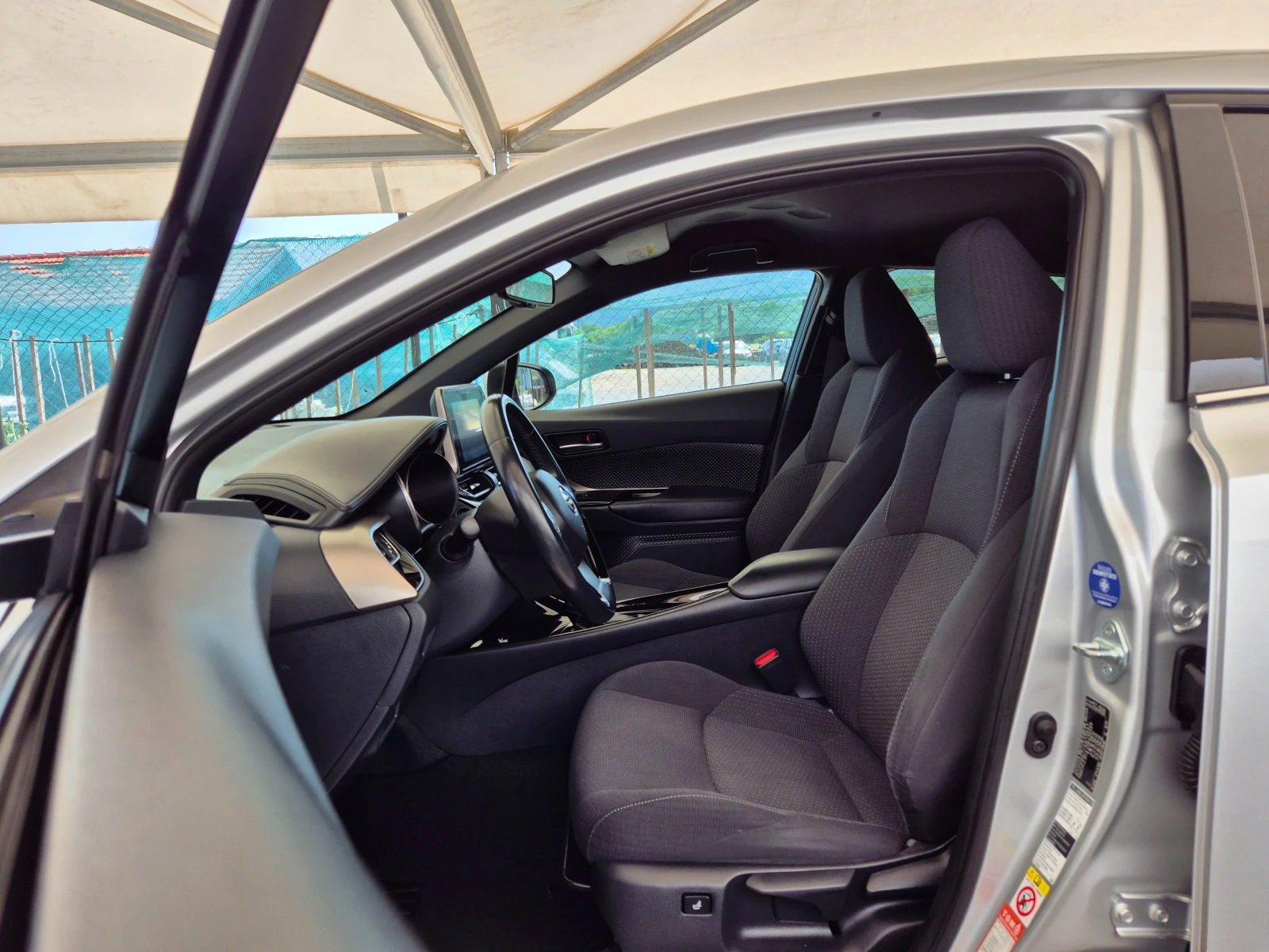 Toyota C-HR 1.8 HYBRID  - изображение 9