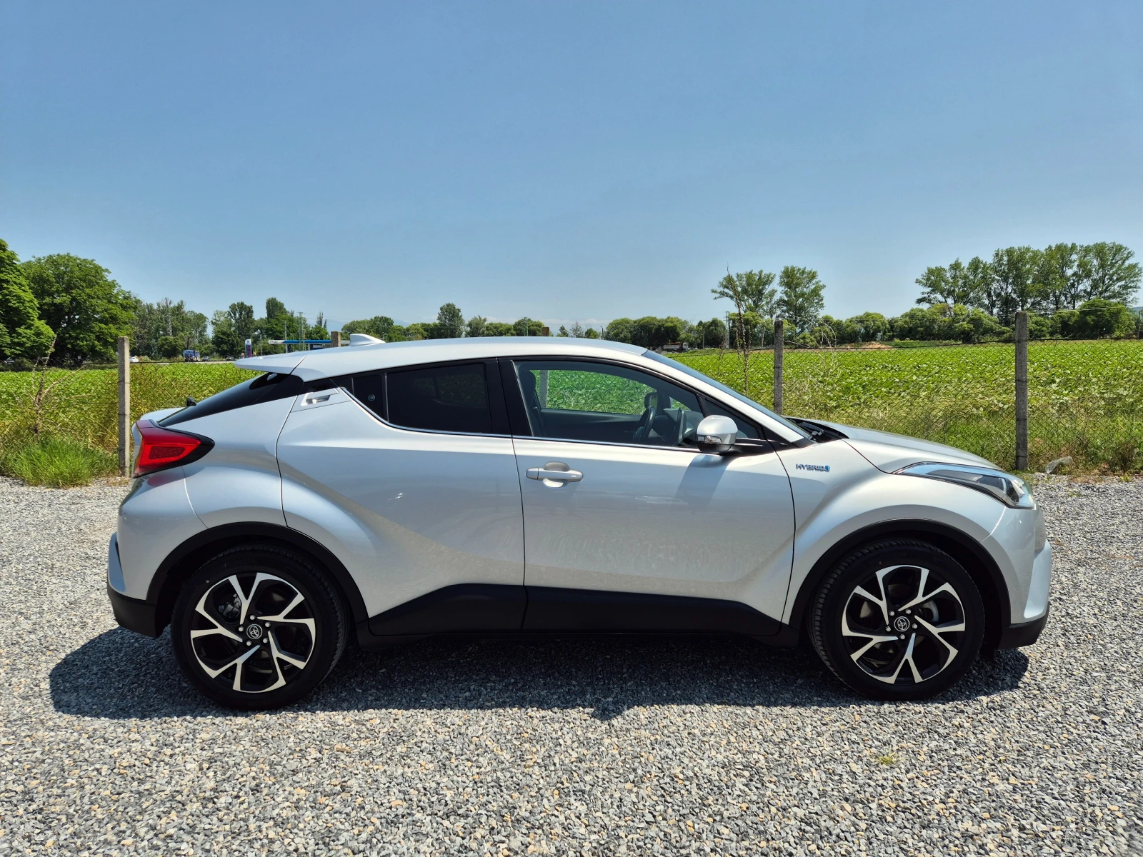 Toyota C-HR 1.8 HYBRID  - изображение 7