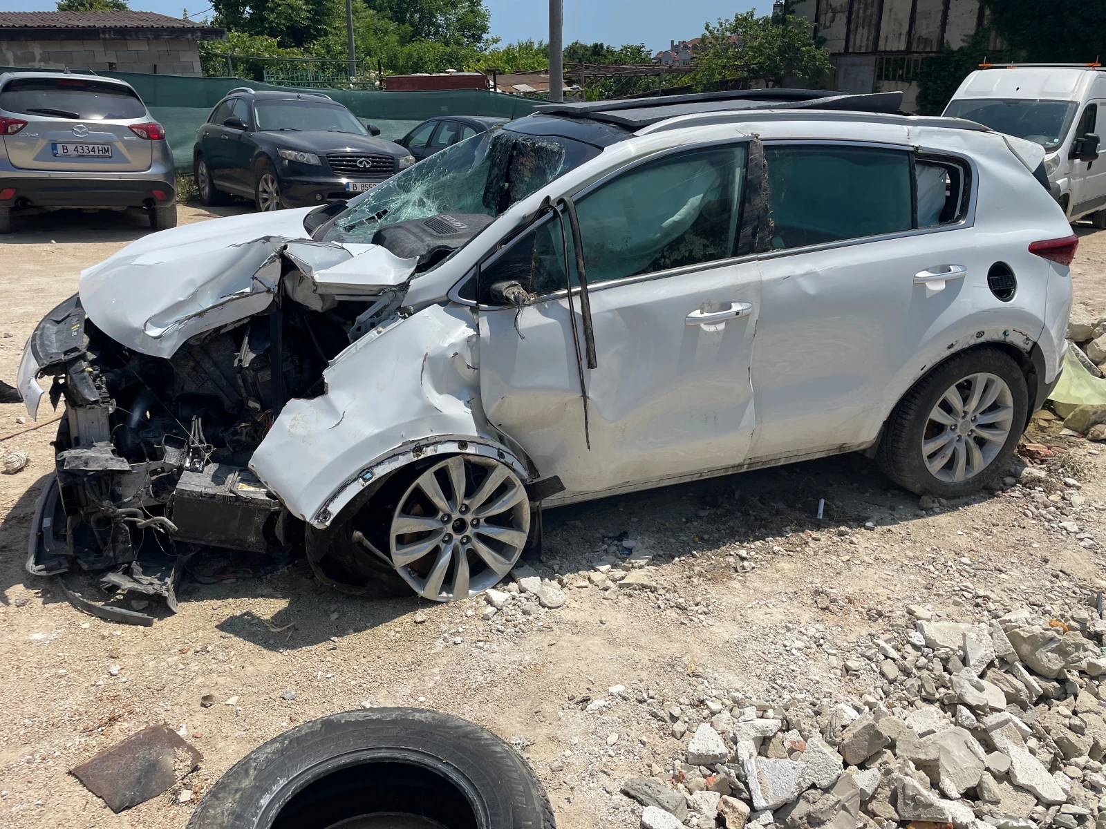Kia Sportage 2.0 CRDI - изображение 2