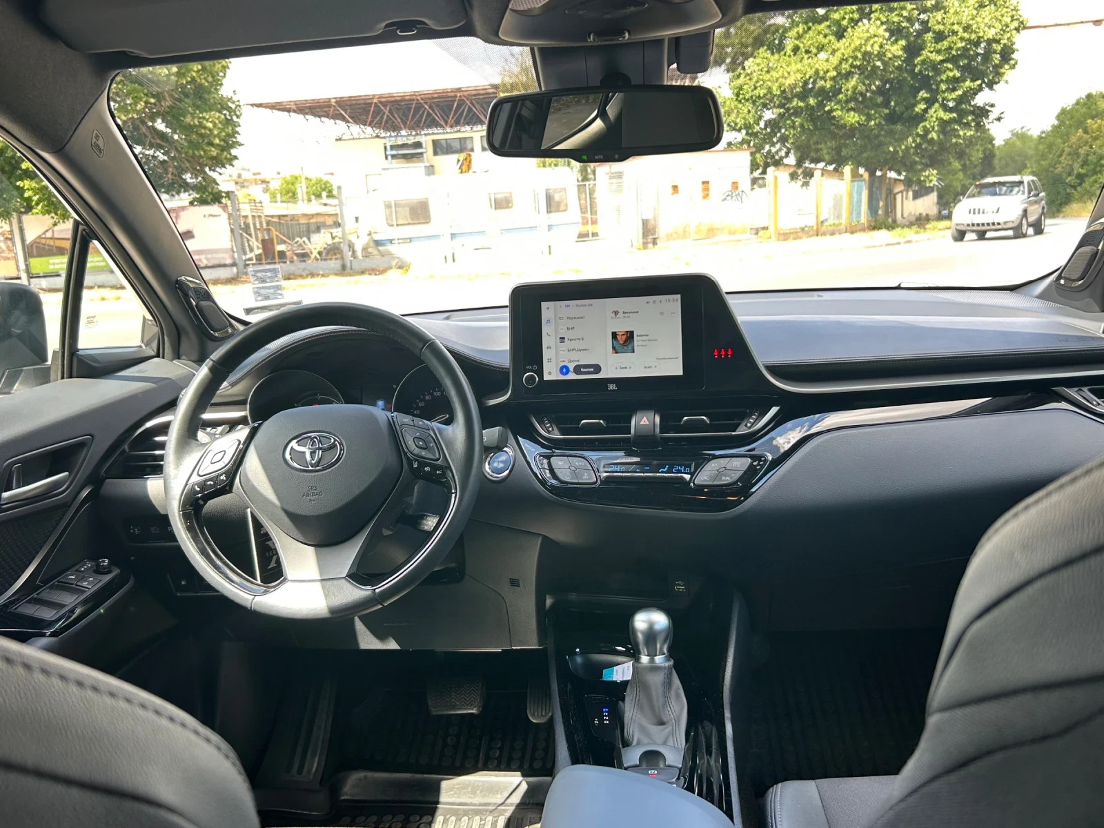 Toyota C-HR 2.0 Hybrid | Mobile.bg � ����������� 16