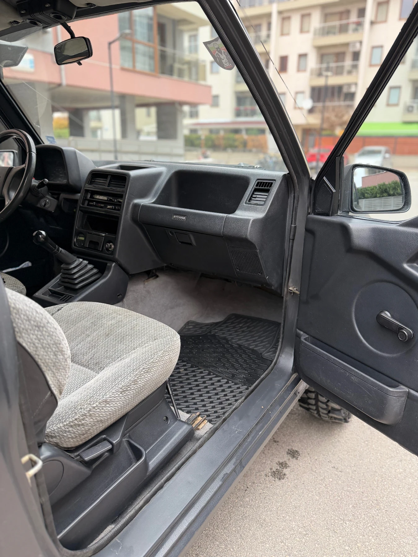 Suzuki Vitara 1, 6    | Mobile.bg   7