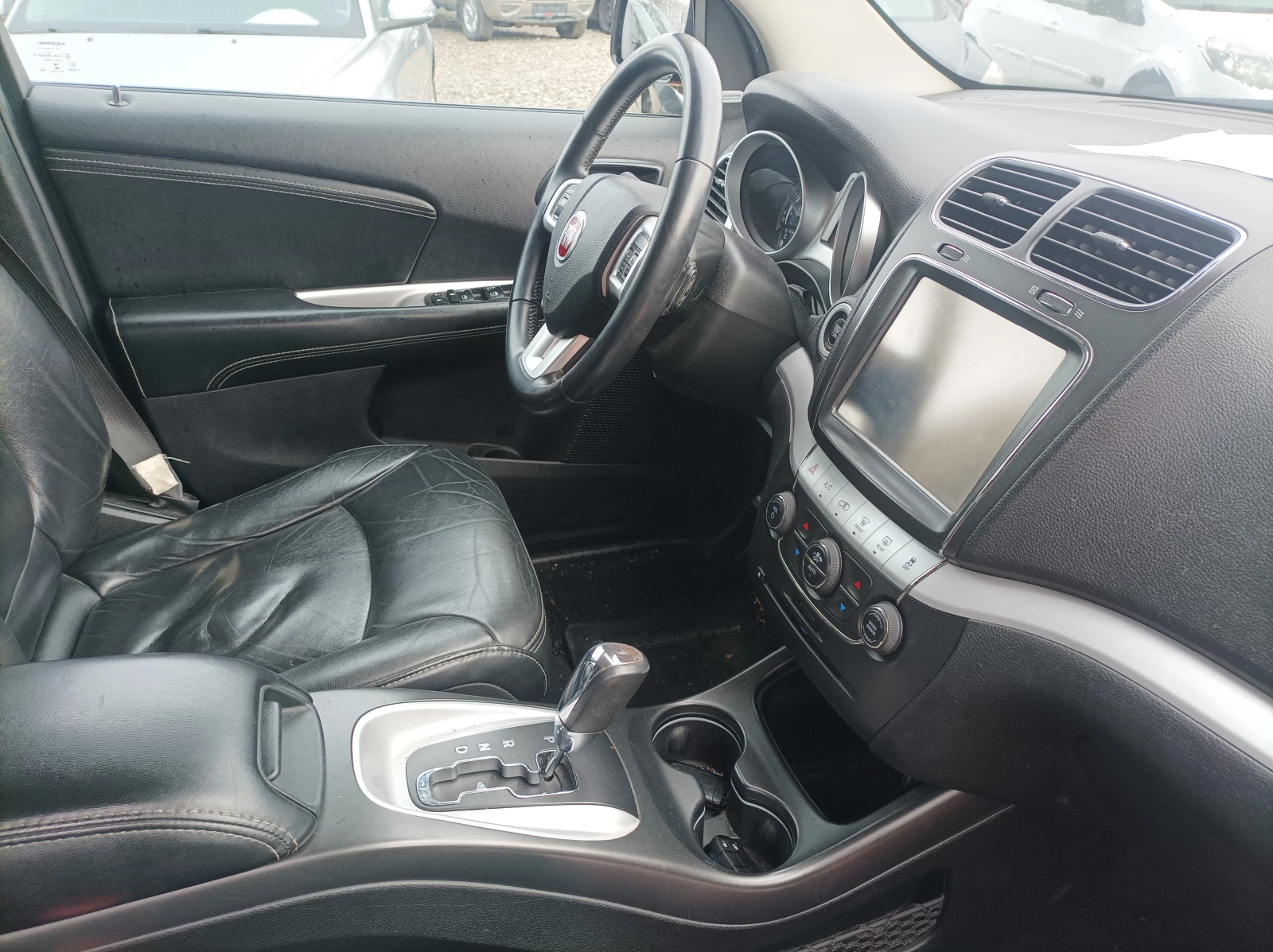 Fiat Freemont 4X4 AVTOMAT- НА ЧАСТИ  - изображение 7